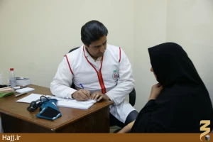 فعالیت پزشکان هلال احمر در مدینه عکس