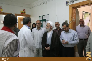 عيادت آيت الله استادي از بيماران ايراني در مدينه+تصوير
