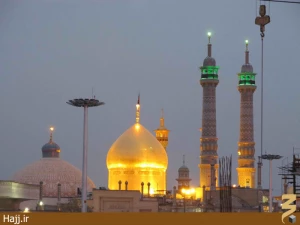 حضور مسوولان فرهنگي عمره در حرم حضرت معصومه تصاوير