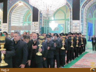 حضور مسوولان فرهنگي عمره در حرم حضرت معصومه/تصاوير