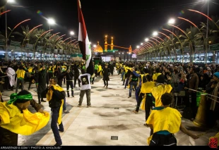 اربعين همايش عشق و بصيرت در كربلاي معلي+تصاوير