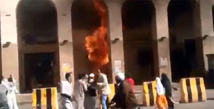 كشته شدن ۱۵ عمره گزار مصري در آتش سوزي مدينه