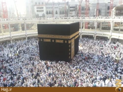 نمايي زيبا از بيت عتيق از بالاي سازه فلزي در مسجدالحرام/تصاوير