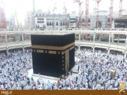 نمايي زيبا از بيت عتيق از بالاي سازه فلزي در مسجدالحرام/تصاوير