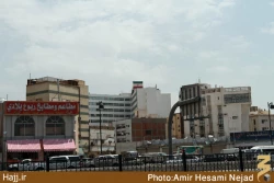 پرچم ايران برفراز بعثه‌ درمدينه برافراشته شد+عكس