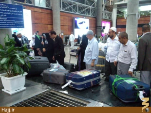 ۳۰ روز بعد، نخستين ديدار در وطن