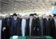 بمشارکة حشد غفیر من أهالی طهران وکبار المسؤولین ...  

قائد الثورة  یقیم الصلاة على جثمان الفقید آیة ‌الله مهدوی کنی بجامعة طهران