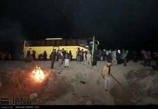 تصاويري از بازگشت زائران حسيني از مرز مهران