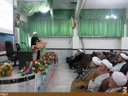 گردهمايي روحانيون و مداحان عتبات عاليات استان مركزي برگزار شد