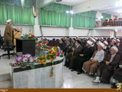 گردهمايي روحانيون و مداحان عتبات عاليات استان مركزي برگزار شد