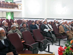 گردهمايي روحانيون و مداحان عتبات عاليات استان مركزي برگزار شد
