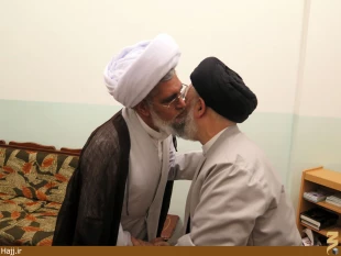 ديدار نماينده بعثهِ مقام معظم رهبري در عراق با امام جمعه نجف