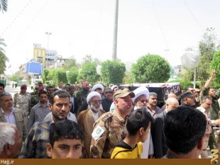 پيكر شهيد حبيب جنت مكان در كربلا تشييع شد+تصاوير