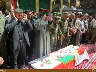 پيكر شهيد حبيب جنت مكان در كربلا تشييع شد+تصاوير