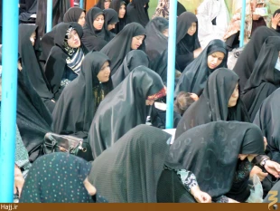 برپايي دعاي پرفيض كميل و ندبه در خيمه گاهِ امام حسين  تصاوير