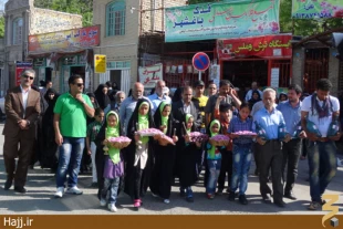 ارسال نخستين گلاب گلستان‌هاي نياسر كاشان به عتبات