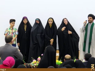 اجتماع  بزرگ مادران ايراني مقيم‌ عراق در كربلاي معلي+عكس