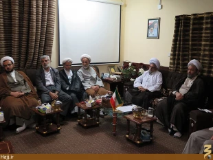دانش، پاكي و پويايي از شاخصه هاي كوثر است