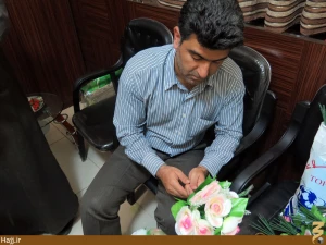 آماده‌سازی گل برای جشن ۱۳رجب در حرم امام حسین