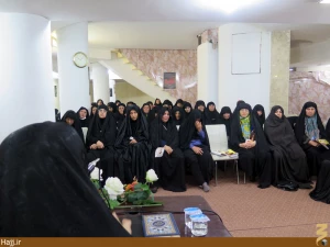 حرکت دسته عزاداری بانوان زینبی به سمت خیمه‌گاه‌+عکس