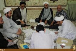 آزمون بهسازي مداحان عتبات عاليات استان يزد عكس