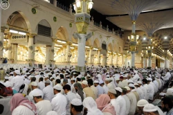 تصاوير شلوغ‌ترين شب سال در مسجدالحرام و مسجدالنبي