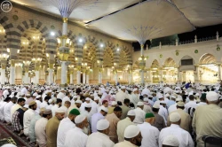 تصاوير شلوغ‌ترين شب سال در مسجدالحرام و مسجدالنبي