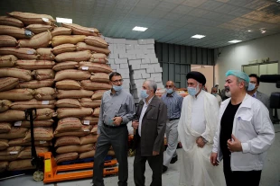بازديد سرپرست حجاج ايراني از آشپزخانه هاي مكه