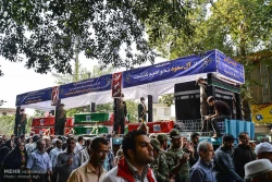 تشييع غم انگيز هشت شهيد منا در گنبد+تصاوير