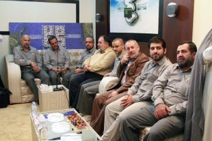 خدمت رساني به زائران بِيت الله الحرام با قوت ادامه يابد