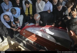 تشييع سه شهيد فاجعه منا در خوزستان تصاوير