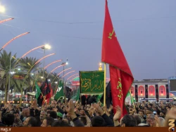 عزاداري باشكوه زائران ايراني در قالب موكب‌ امام رضا
