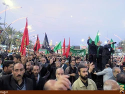 عزاداري باشكوه زائران ايراني در قالب موكب‌ امام رضا