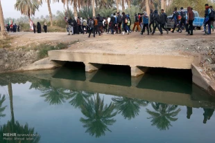 راهپيمايي زائران اربعين از بصره به سوي كربلا تصاوير