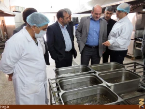 در کربلا صورت گرفت 

بازدید مدیرعامل  شمسا از آشپزخانه های مرکزی