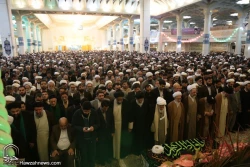 پيكر حجت الاسلام مسلم قلي پور گيلاني در حرم بانوي كرامت آرام گرفت+تصاوير