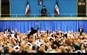لدی استقباله الآلاف من أهالی قم المقدسة...

الامام الخامنئی : الهدف الرئیس لجبهة الأعداء اقتلاع شجرة الثورة الاسلامیة .. وعلى الجمیع المشارکة بالانتخابات