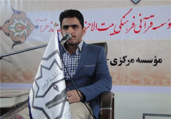 گردهمايي ۱۲۰۰ حافظ قرآن مؤسسه بيت‌الاحزان 