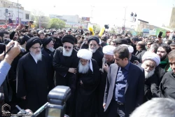 برگزاري مراسم سوگواري شهادت حضرت زهرا با حضور مراجع تقليد