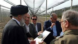 بازديد توليت آستان قدس رضوي از باغ هاي ملك آباد و امام رضا(ع)