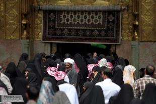 1500 زائر براي اولين بار حرم امام رضا را زيارت كردند