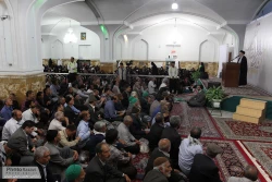 1500 زائر براي اولين بار حرم امام رضا را زيارت كردند
