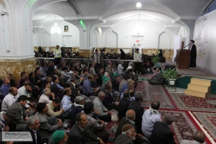 1500 زائر براي اولين بار حرم امام رضا را زيارت كردند