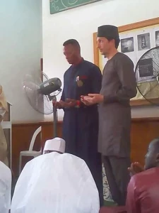 ۳ تن از اساتید دانشگاه آمریکایی نیجریه مسلمان شدند + عکس