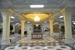 برپايي نمايشگاه كتب خطي در كتابخانه مركزي آستان قدس رضوي