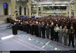 سوگواري شهادت اميرالمؤمنين با حضور رهبرانقلاب