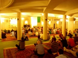 گراميداشت ياد شهيد قرآني منا در زاگرب
