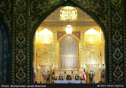 تصاويري از ترتيل خواني در حرم امام رضا(ع)