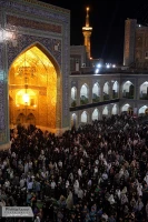 مراسم احياي شب بيست ويكم ماه رمضان درزير بارش باران رحمت الهي در حرم رضوي برگزار شد  
