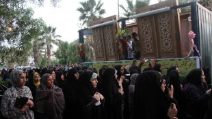 درهاي حرم امام هادي (ع) و امام حسن عسكري (ع) وارد بندرعباس شد